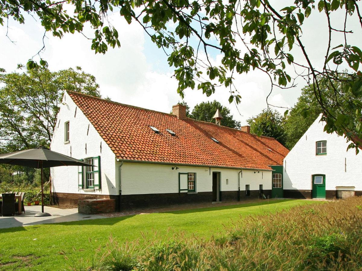 Beautiful Farmhouse In Beernem With Big Garden Zewnętrze zdjęcie